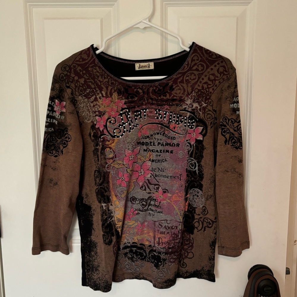 Y2K graphic top